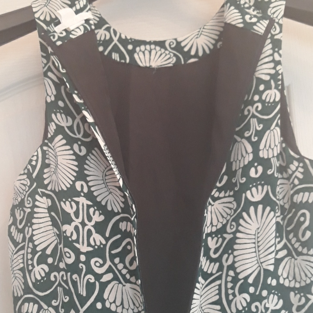 Women's H&M Fit and Flaire Dress Size 8 - Picture 5 of 6